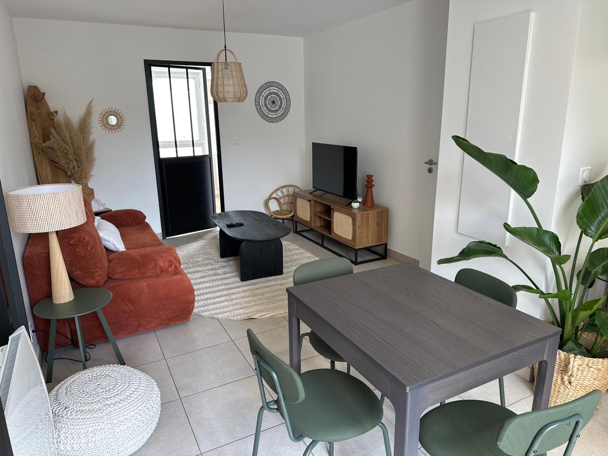 Confortable Avec Terrasses Entre Paris Et * Ozoir-la-Ferrière